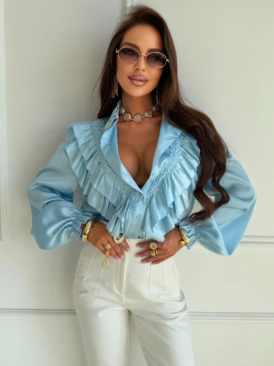 Голубая блузка нарядная офисная больших размеров
