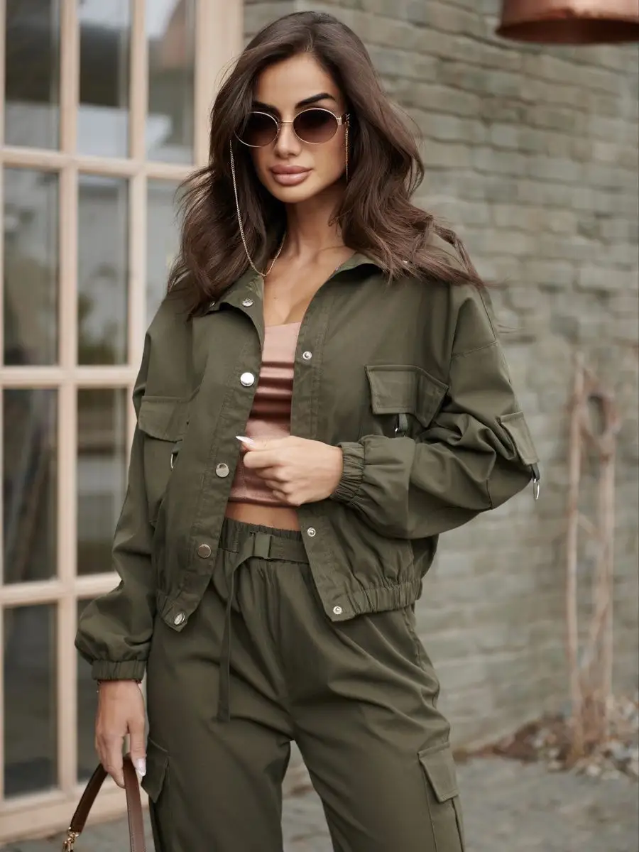 Хаки куртка оверсайз укороченная