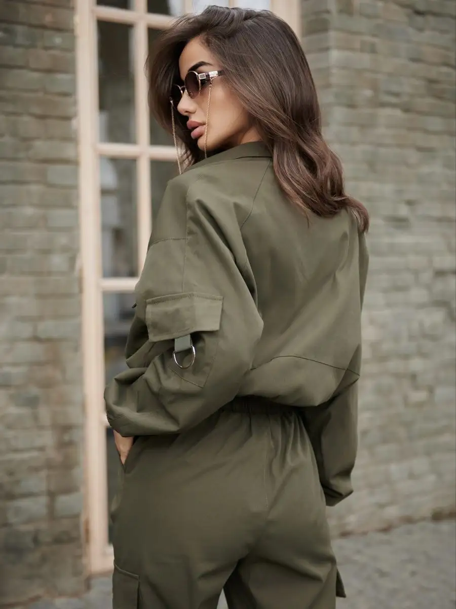 Хаки куртка оверсайз укороченная