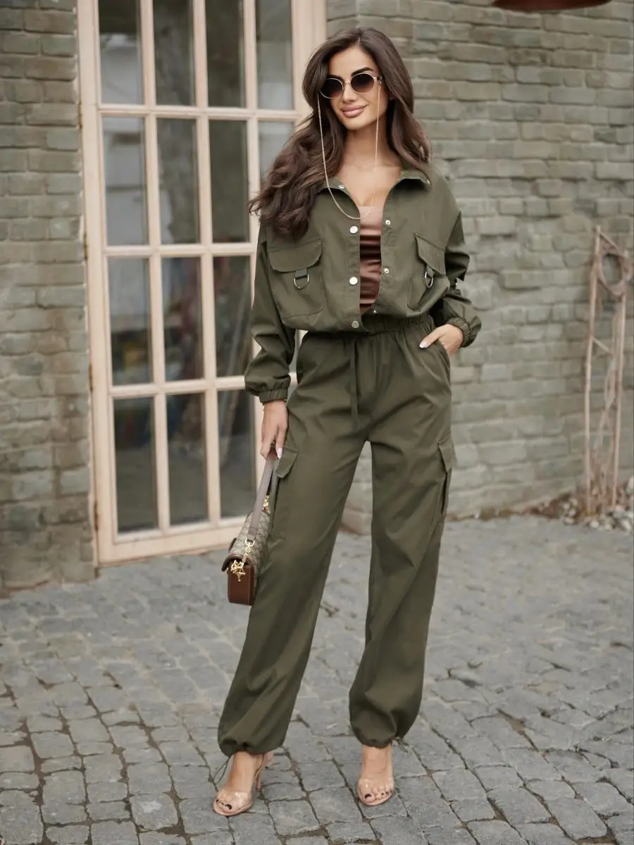 Хаки куртка оверсайз укороченная