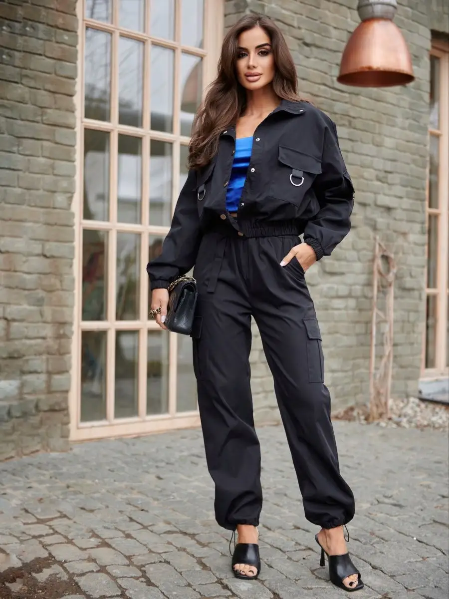 Черная куртка оверсайз укороченная