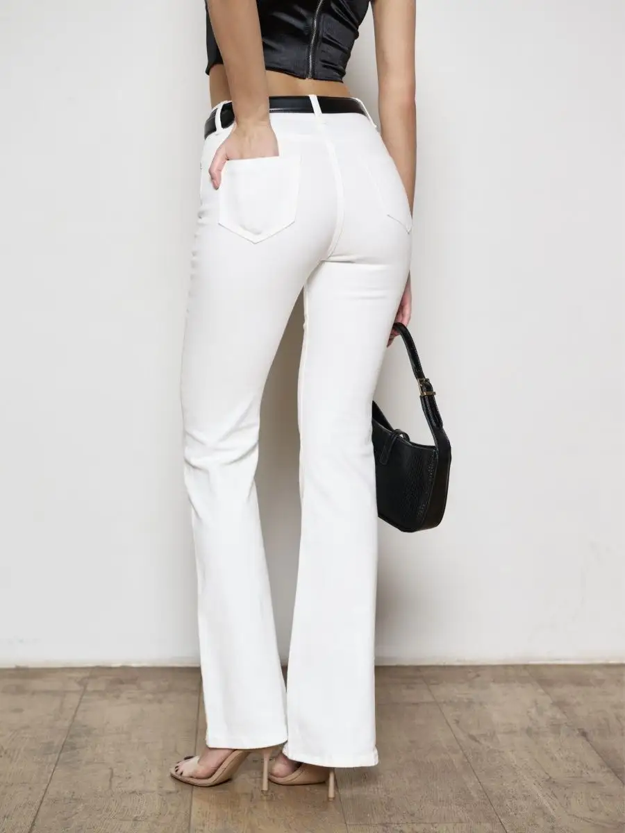 Джинсы с высокой посадкой пушап клеш