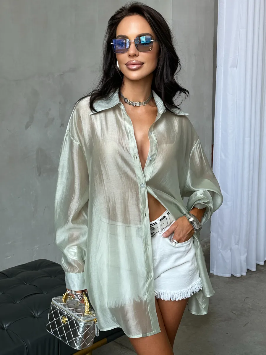 Оливковая рубашка оверсайз удлиненная