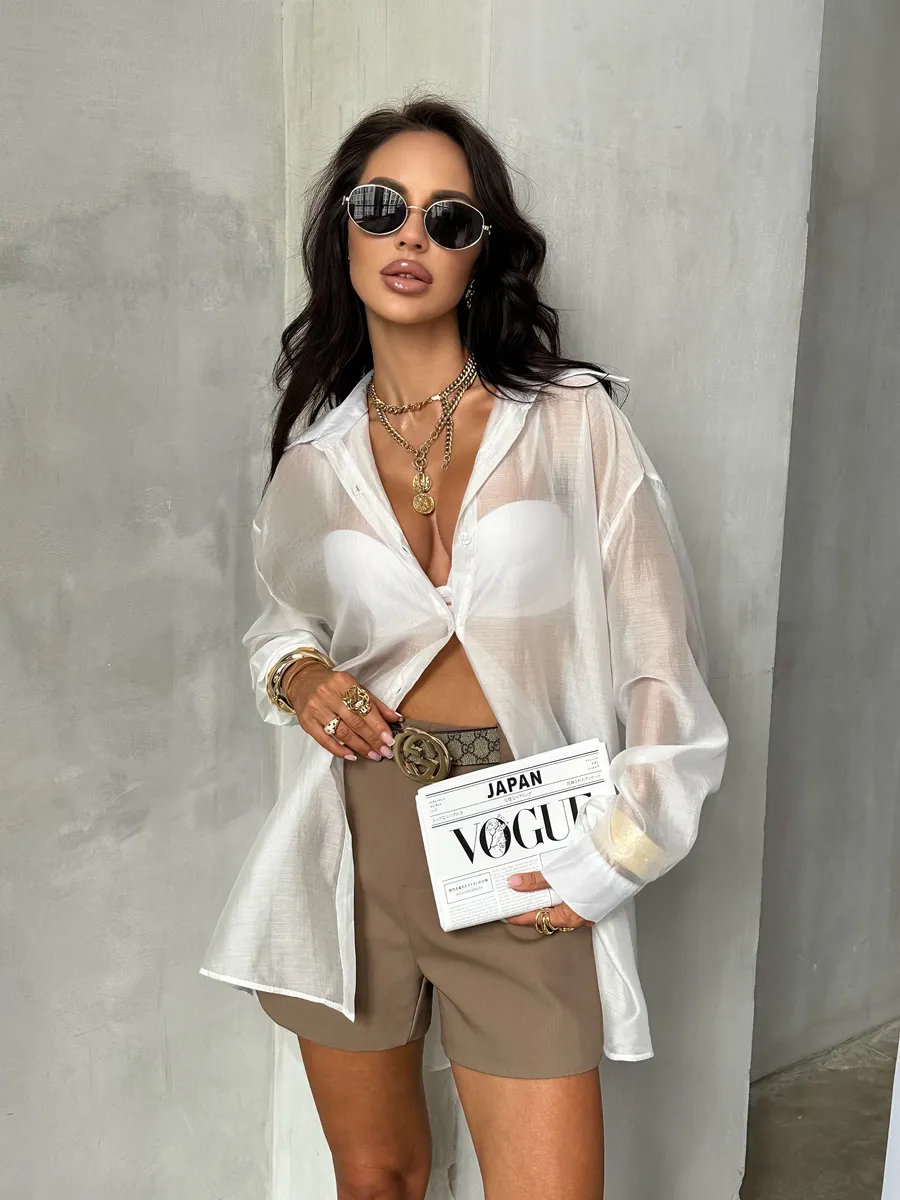 Белая рубашка оверсайз удлиненная