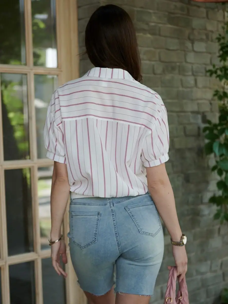 Розовая рубашка офисная короткая