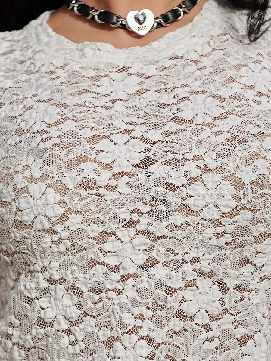 Белая блузка нарядная кружевная