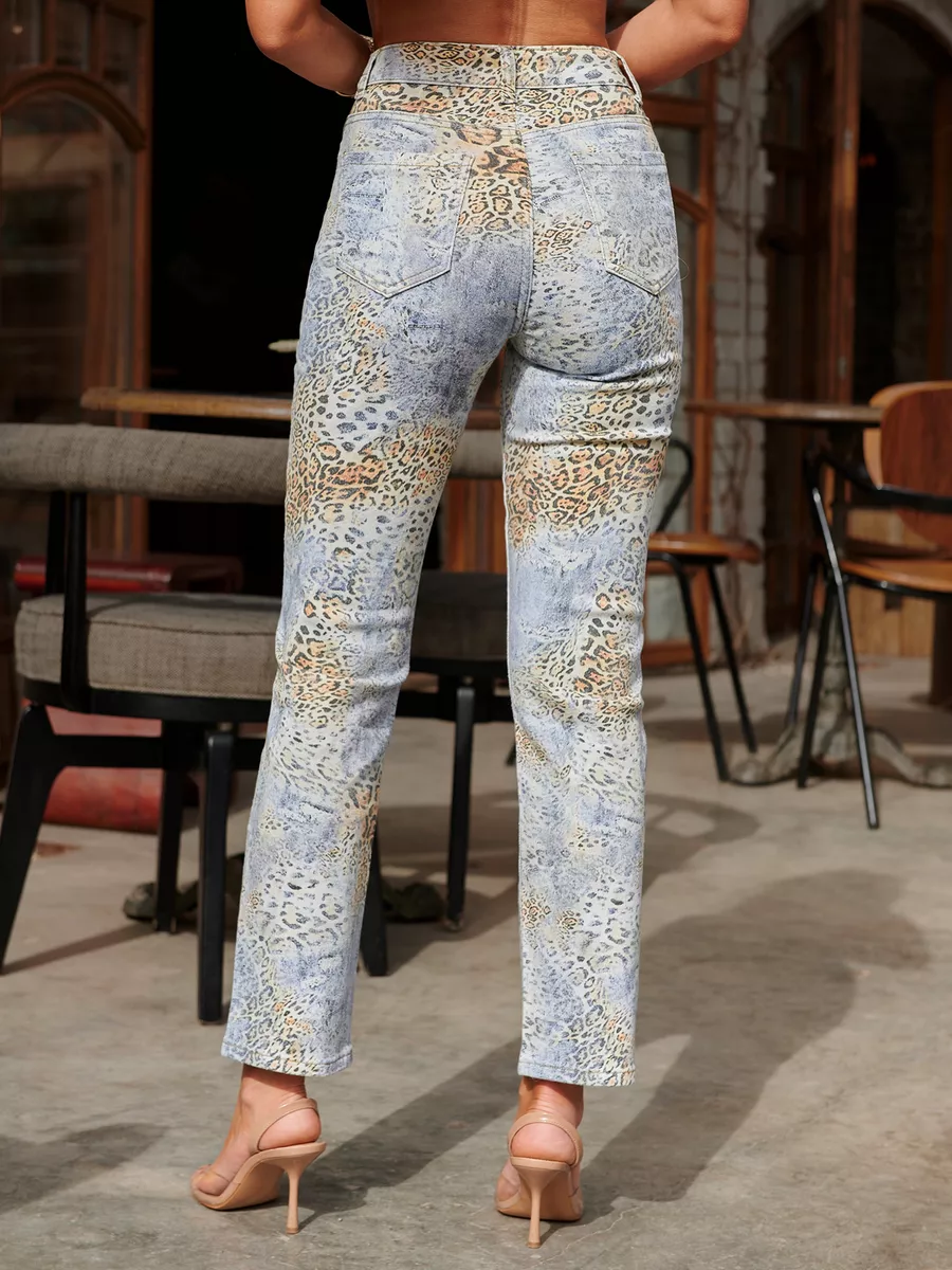 Джинсы прямые укороченные капри с принтом леопард