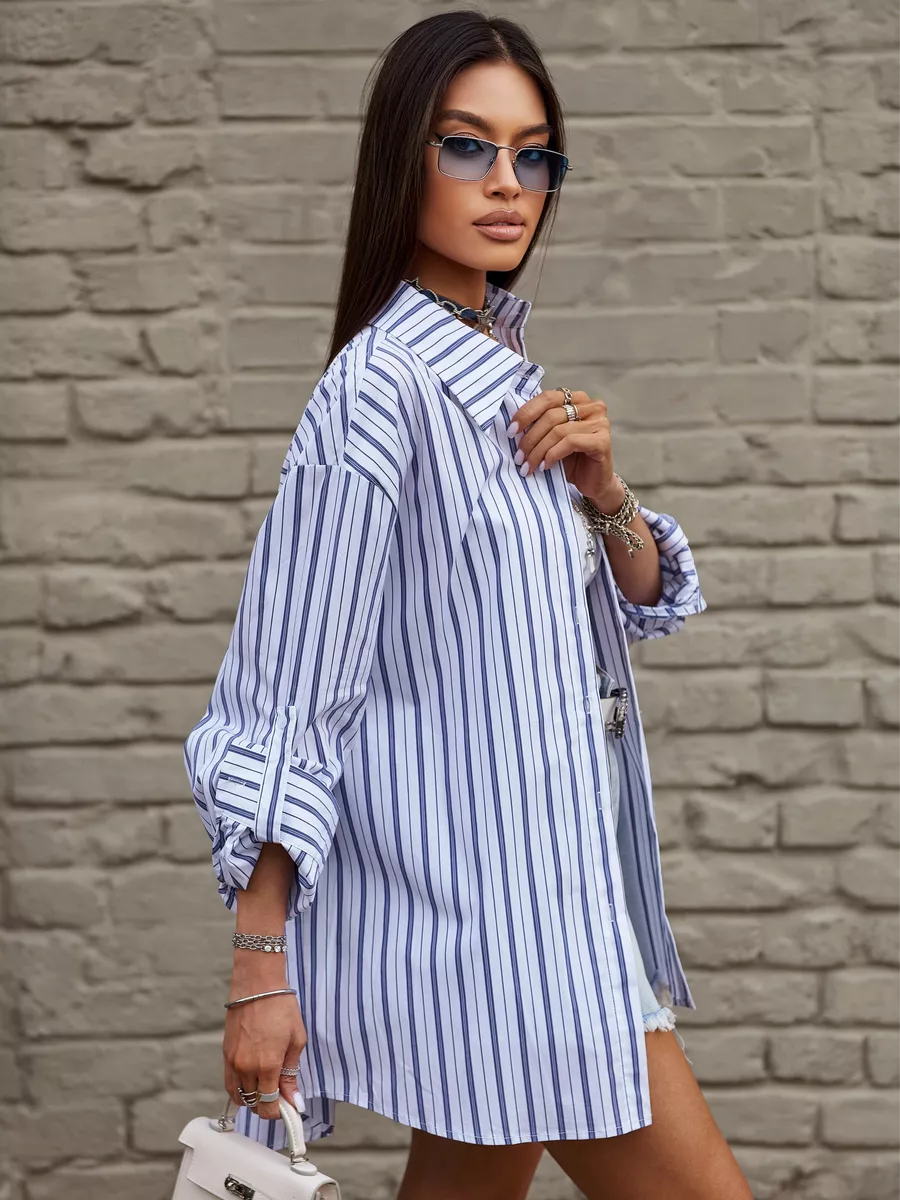 Белая рубашка оверсайз удлиненная в полоску