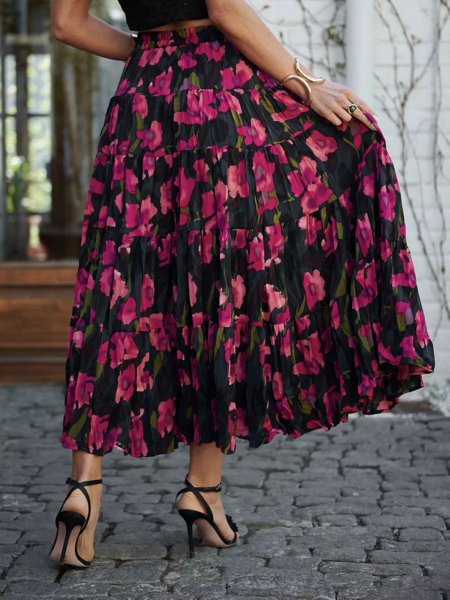 Розовая юбка ярусная с цветочным принтом