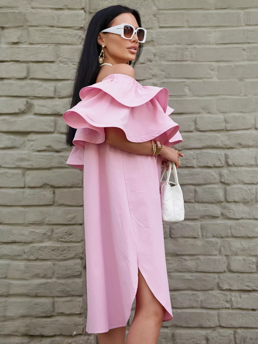 Розовое летнее платье сарафан с открытыми плечами