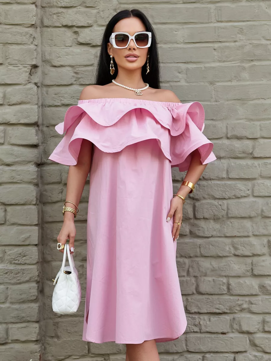 Розовое летнее платье сарафан с открытыми плечами