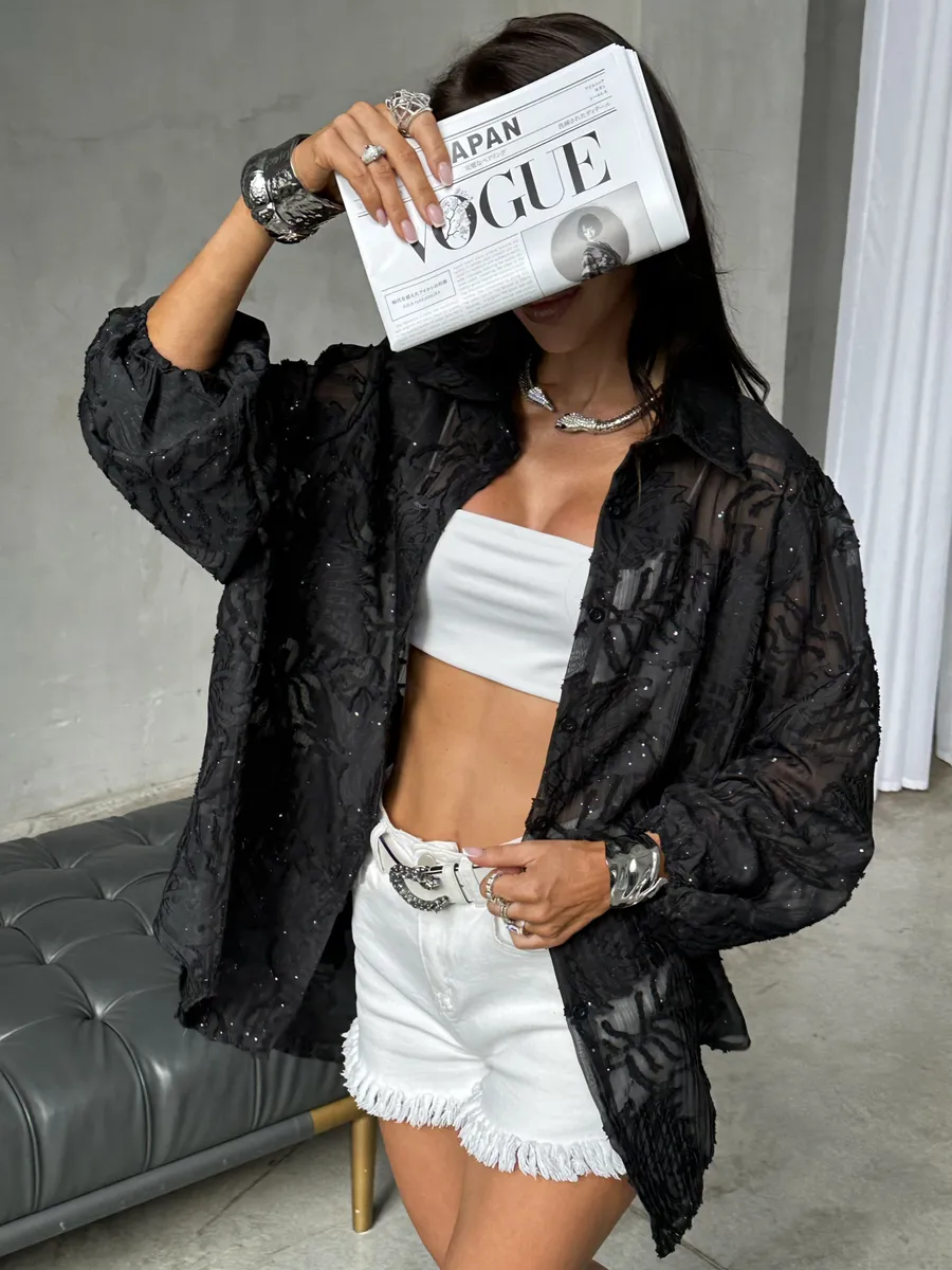 Рубашка оверсайз удлиненная с модным принтом