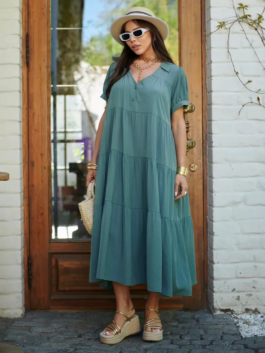 Хаки свободное ярусное платье в стиле бохо