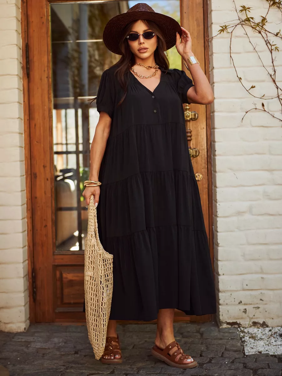 Черное свободное ярусное платье в стиле бохо