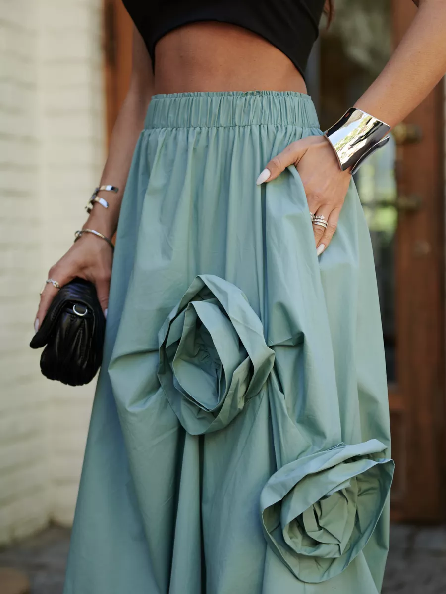 Оливковая юбка летняя миди