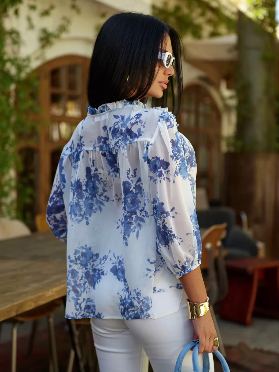 Синяя блузка шифоновая с рюшами на завязках