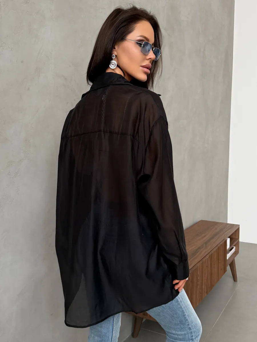 Черная рубашка оверсайз удлиненная