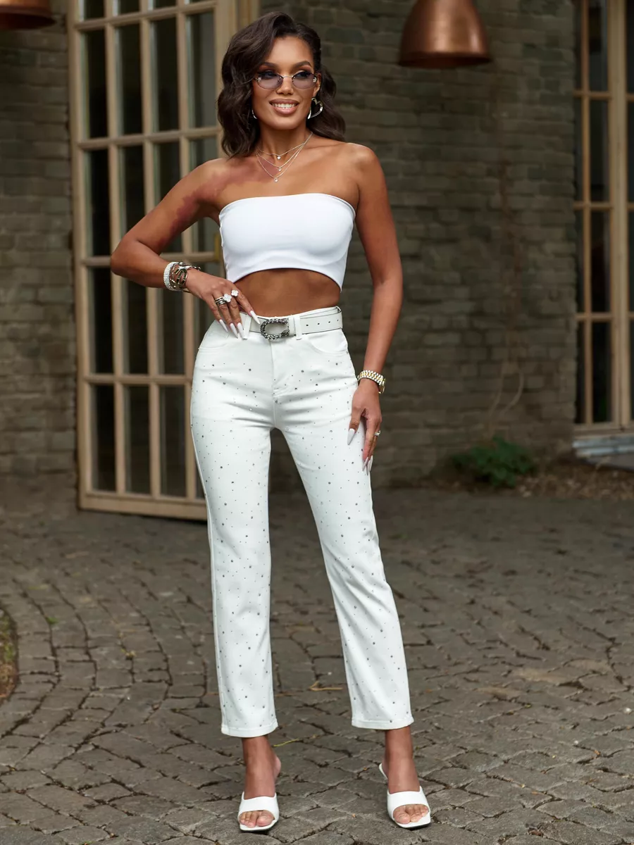 Джинсы прямые укороченные капри со стразами