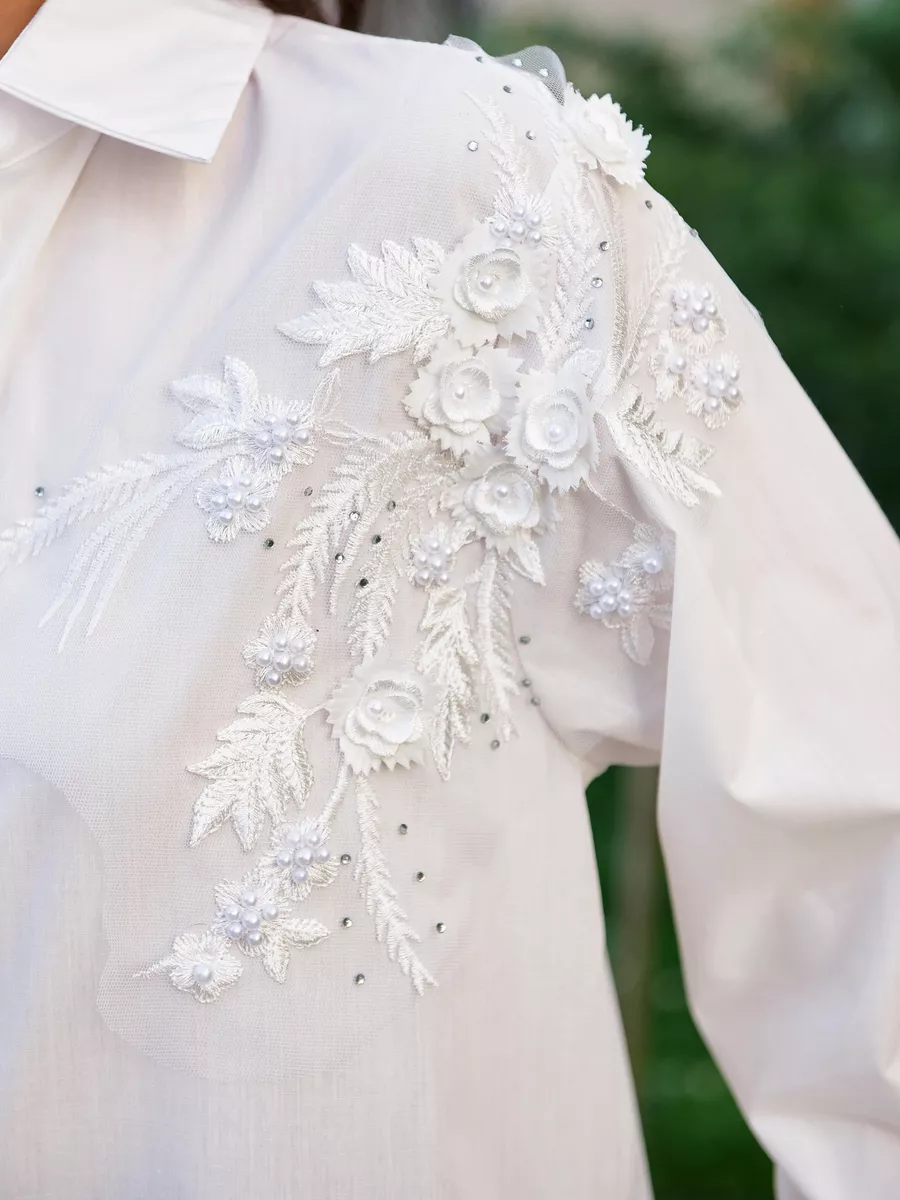 Блузка школьная нарядная с цветами