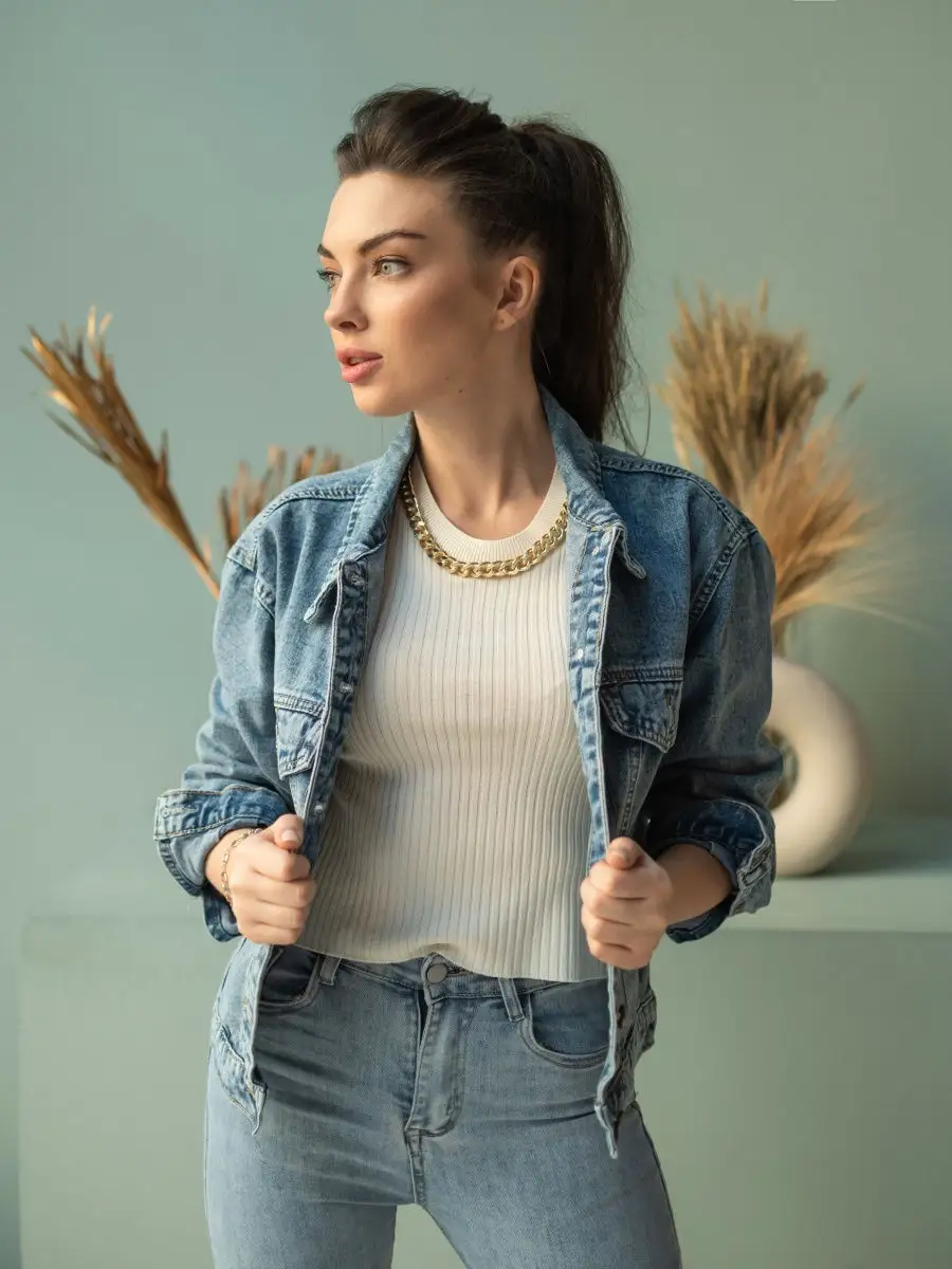 Джинсовая куртка женская демисезонная