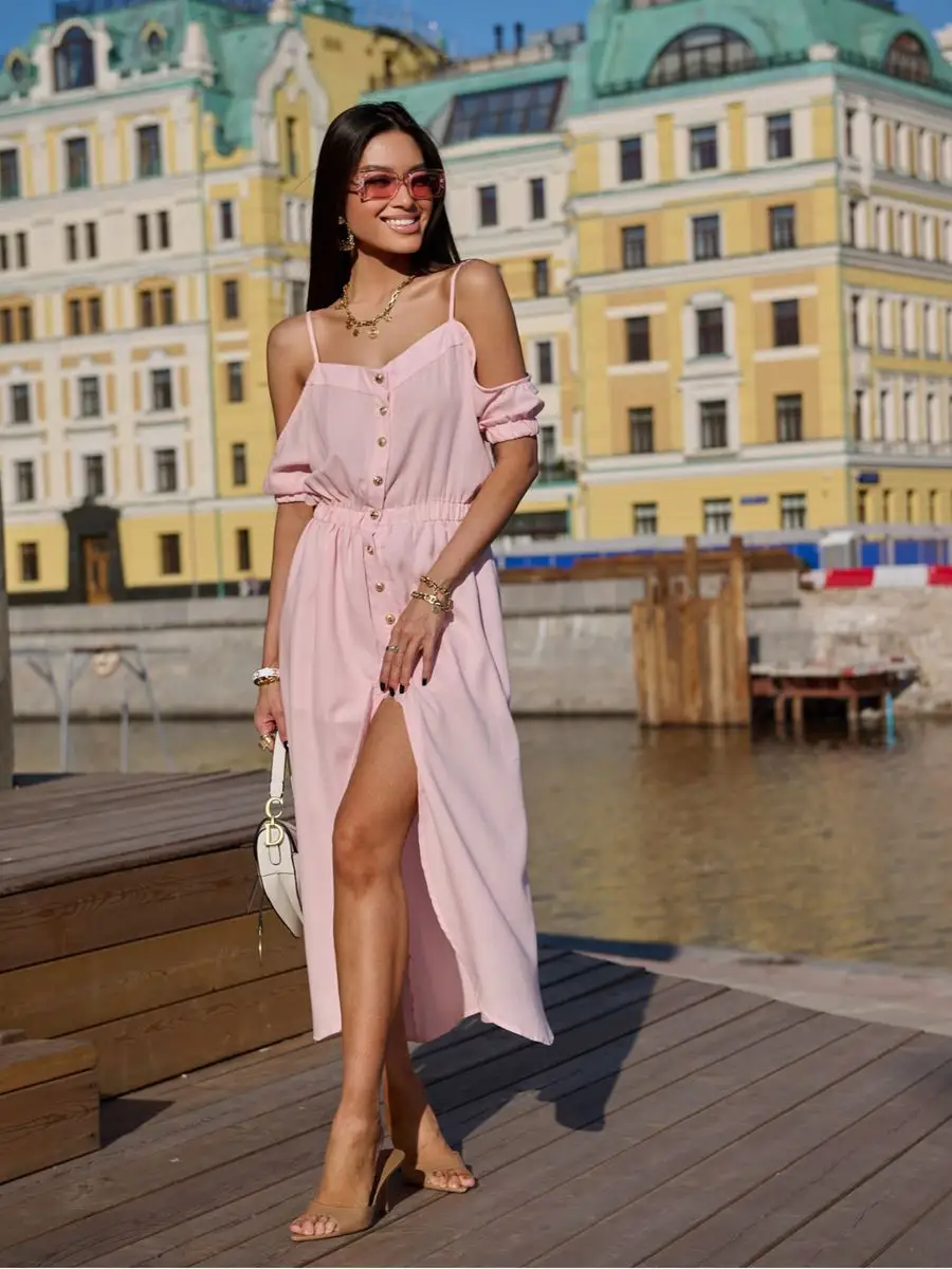 Розовое платье летнее нарядное