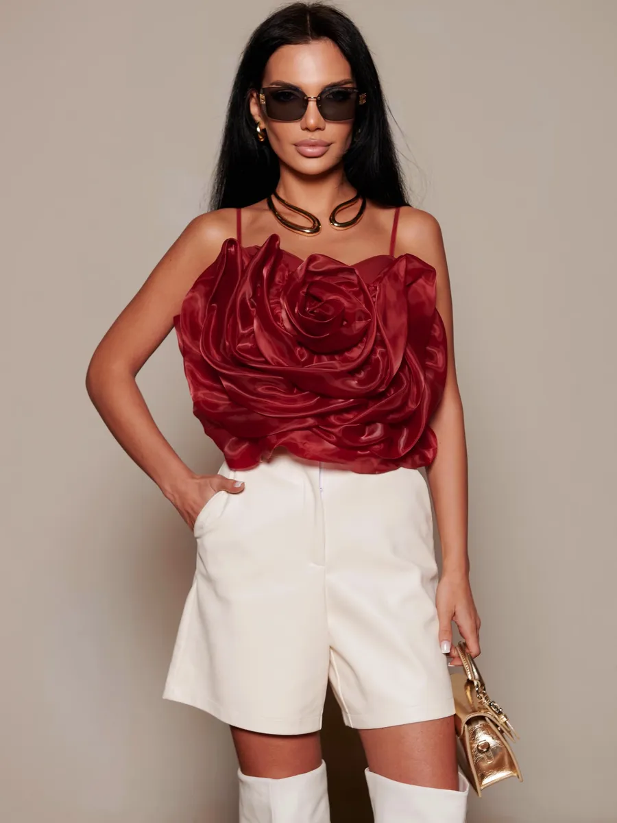 Бордовый топ летний вечерний на бретелях с драпировкой