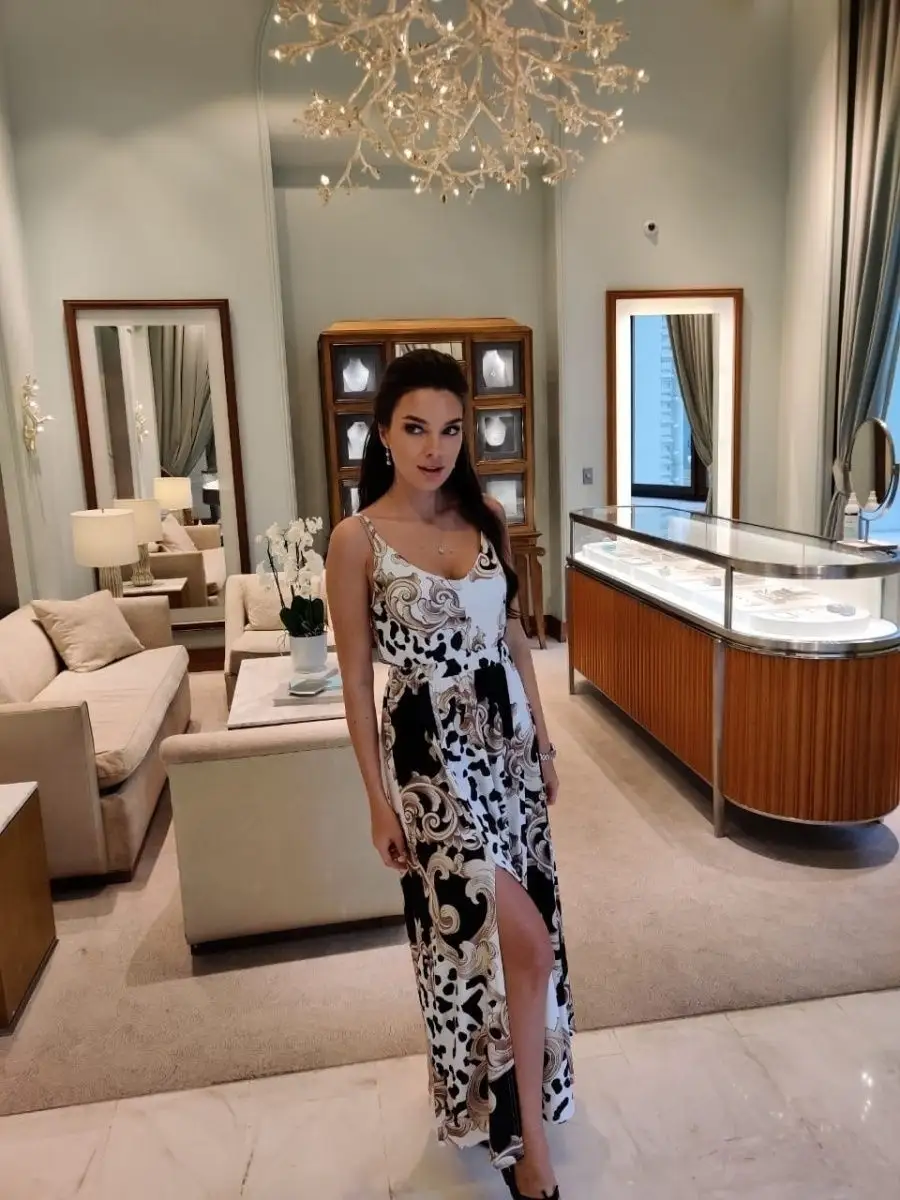 Золотистое платье вечернее нарядное