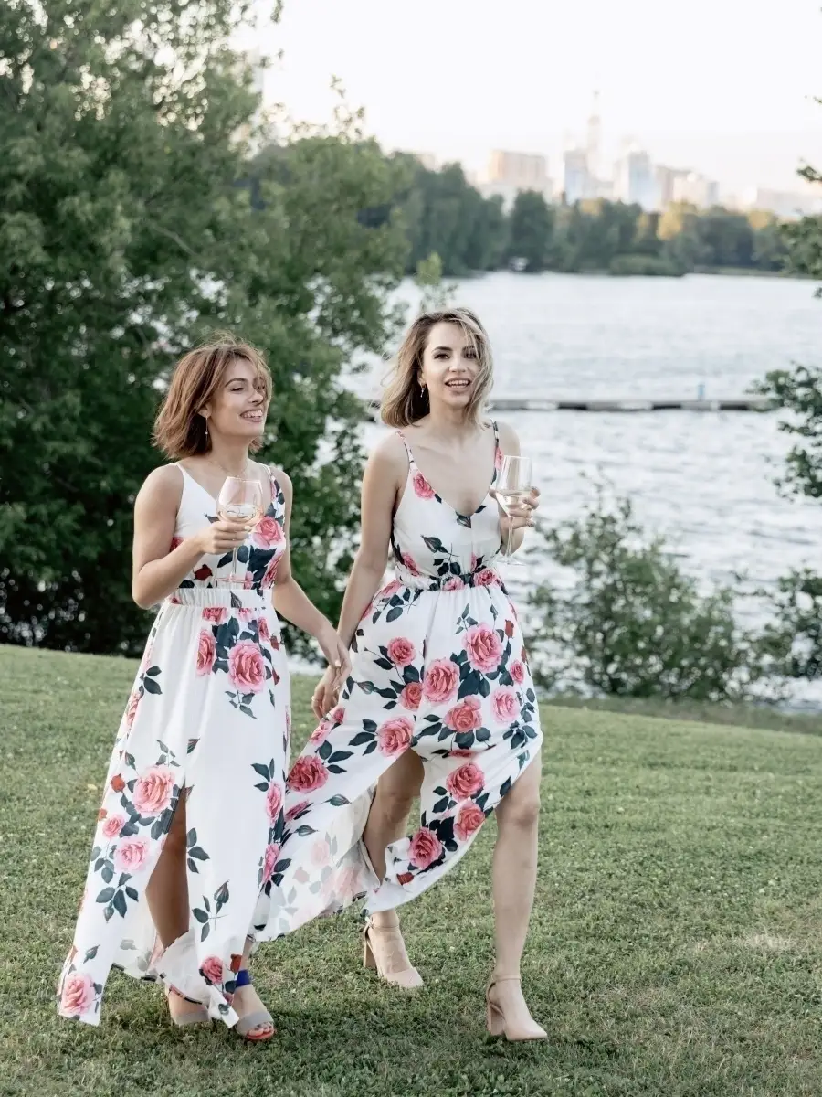 Розовое платье вечернее нарядное