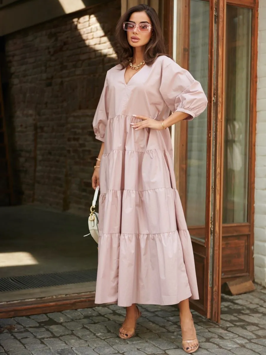 Пудровое платье длинное больших размеров