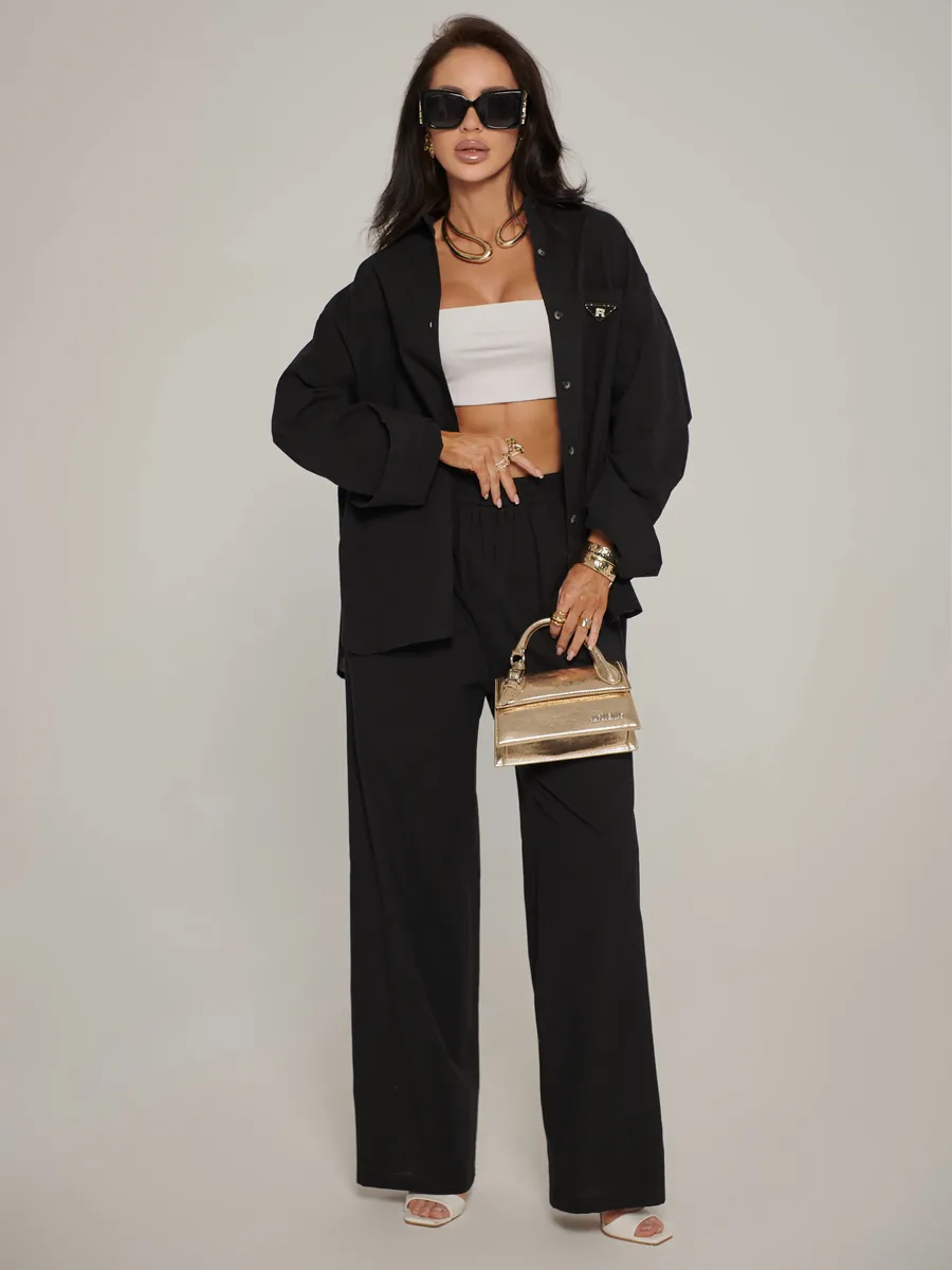 Черный костюм брючный летний