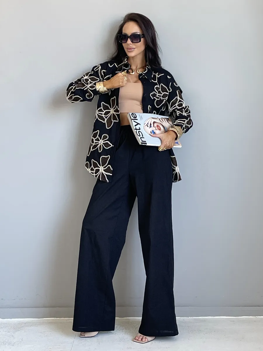 Черный костюм женский брючный