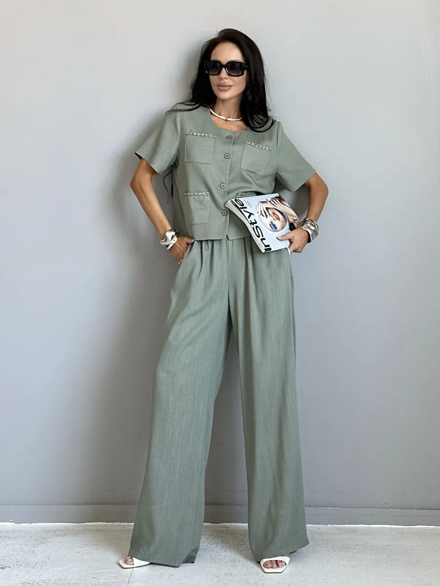 Хаки костюм женский брючный