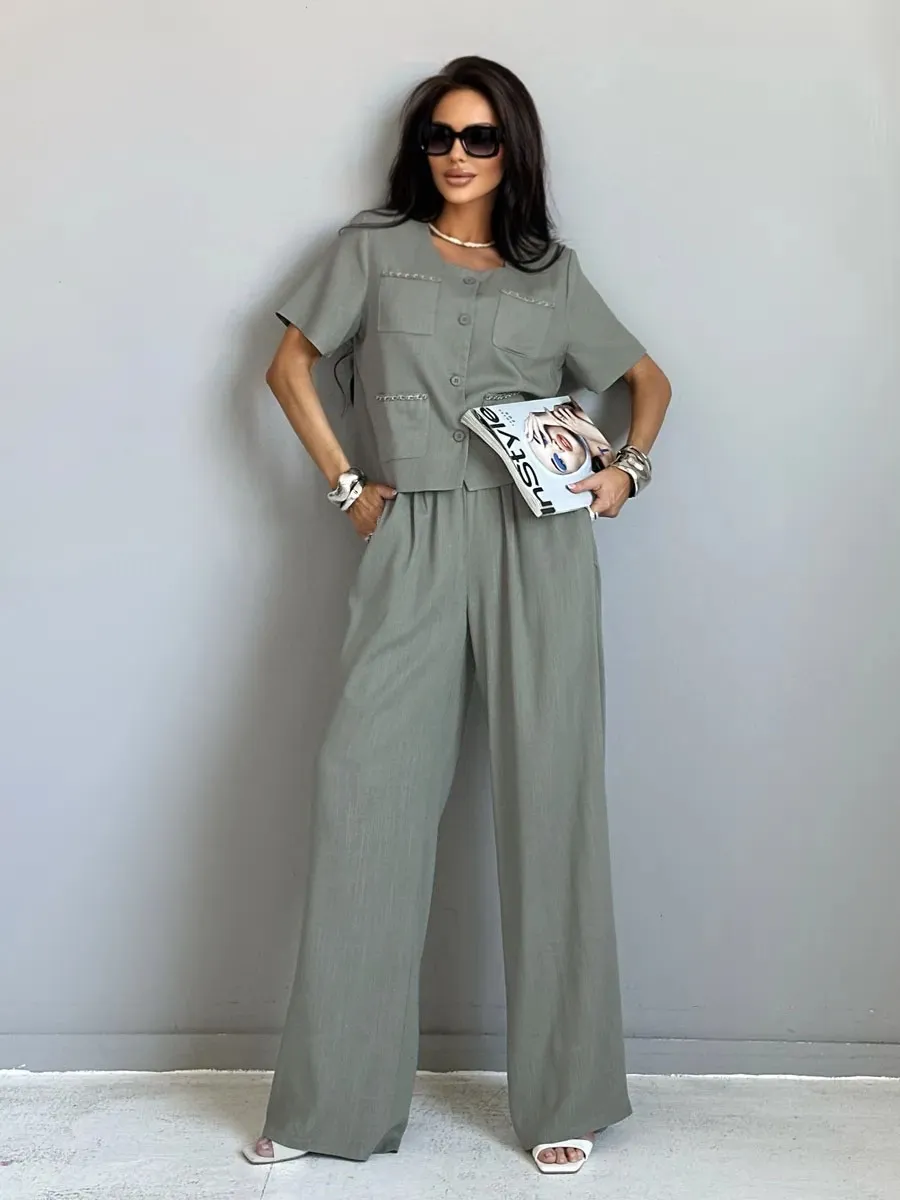 Хаки костюм женский брючный