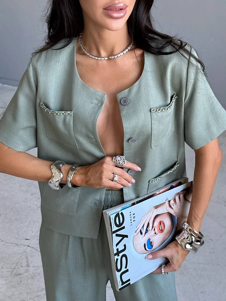 Хаки костюм женский брючный