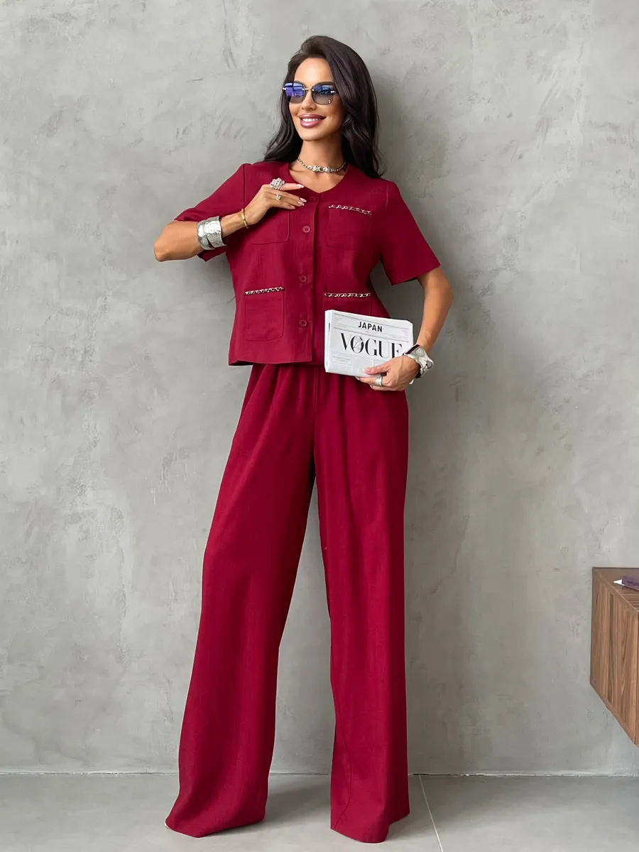 Костюм женский брючный