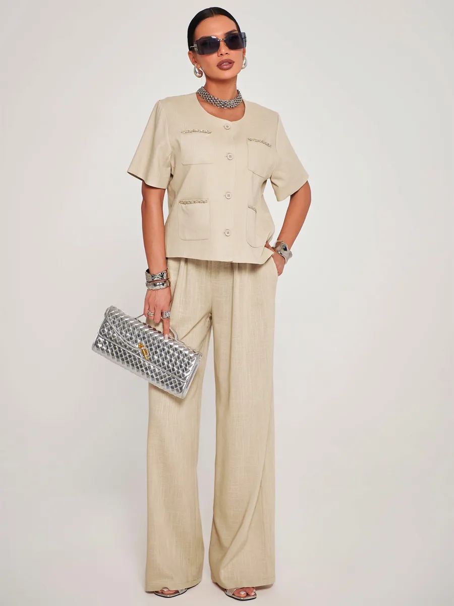 Бежевый костюм женский брючный