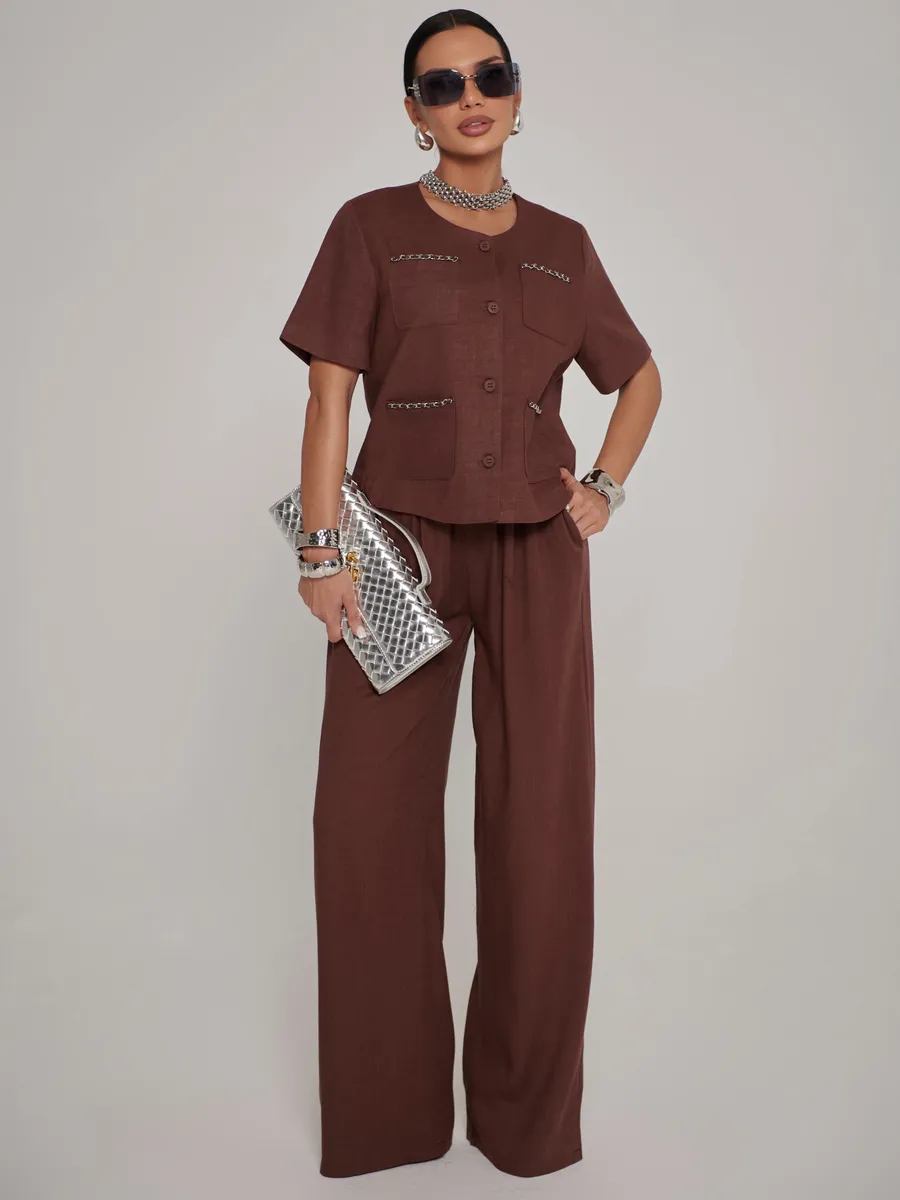Коричневый костюм женский брючный