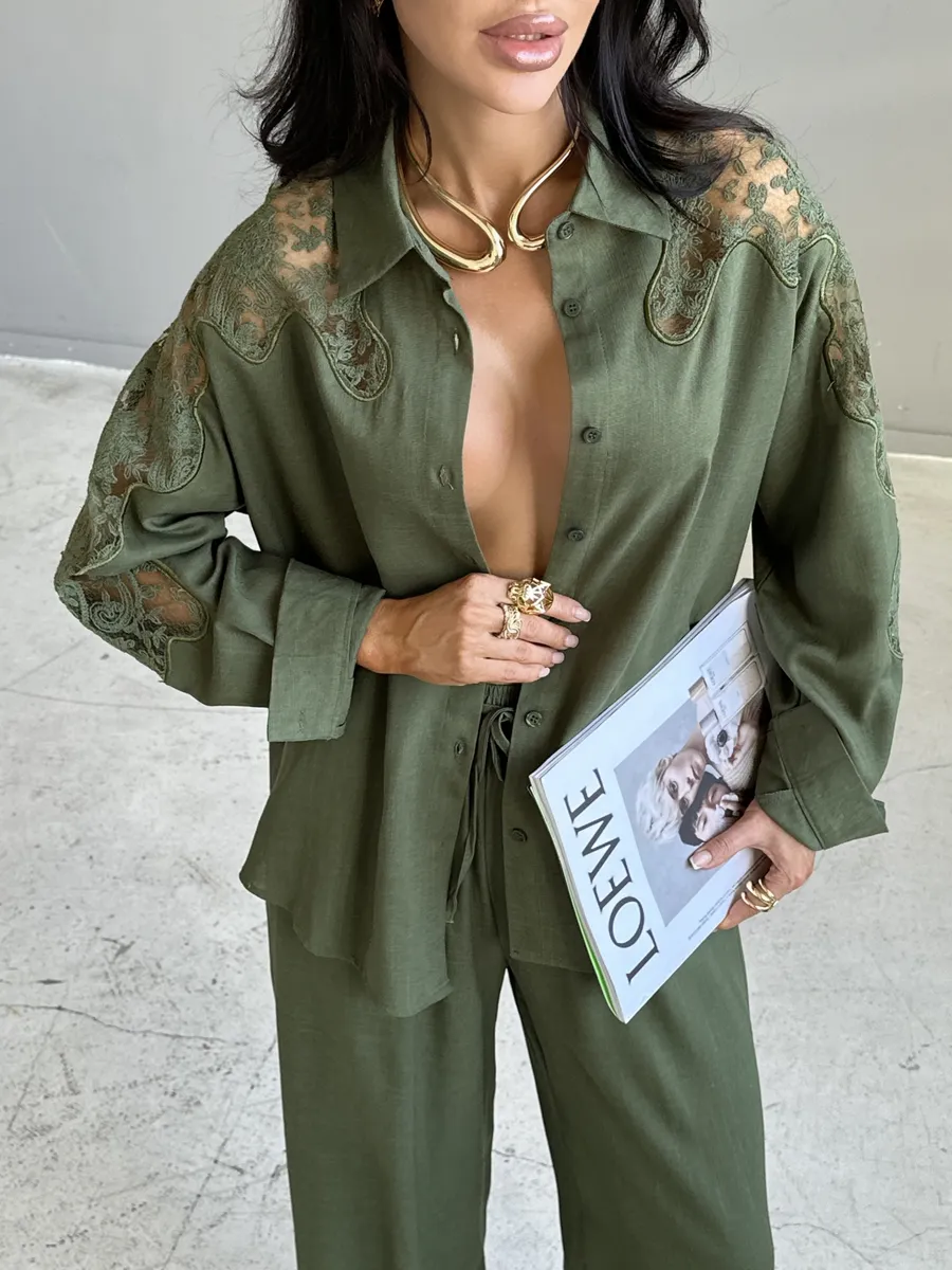 Хаки костюм женский брючный