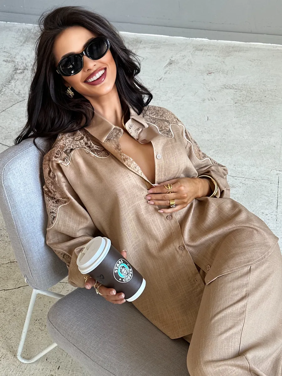 Костюм женский брючный