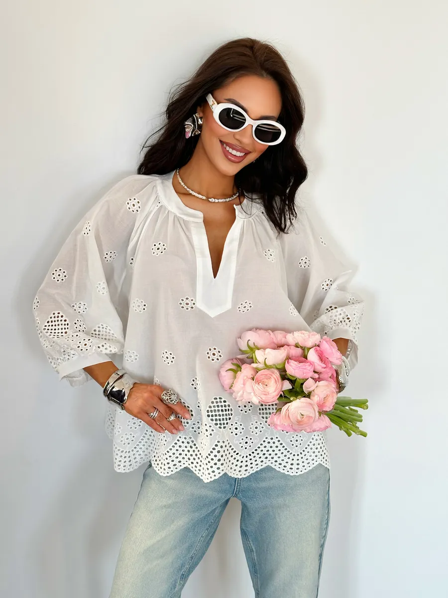 Блузка нарядная летняя