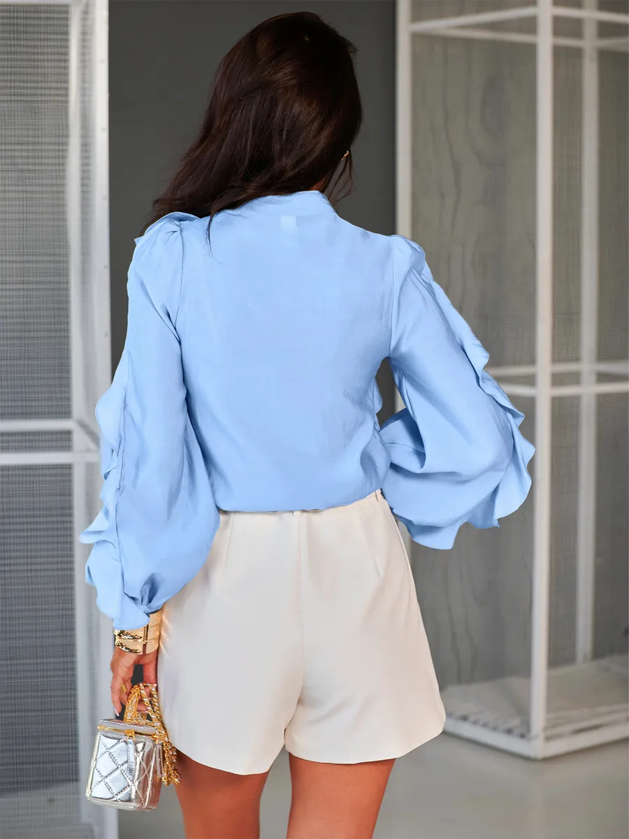 Голубая блузка нарядная праздничная