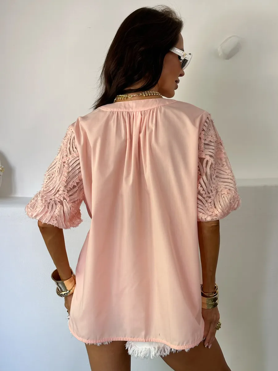 Розовая блузка нарядная летняя