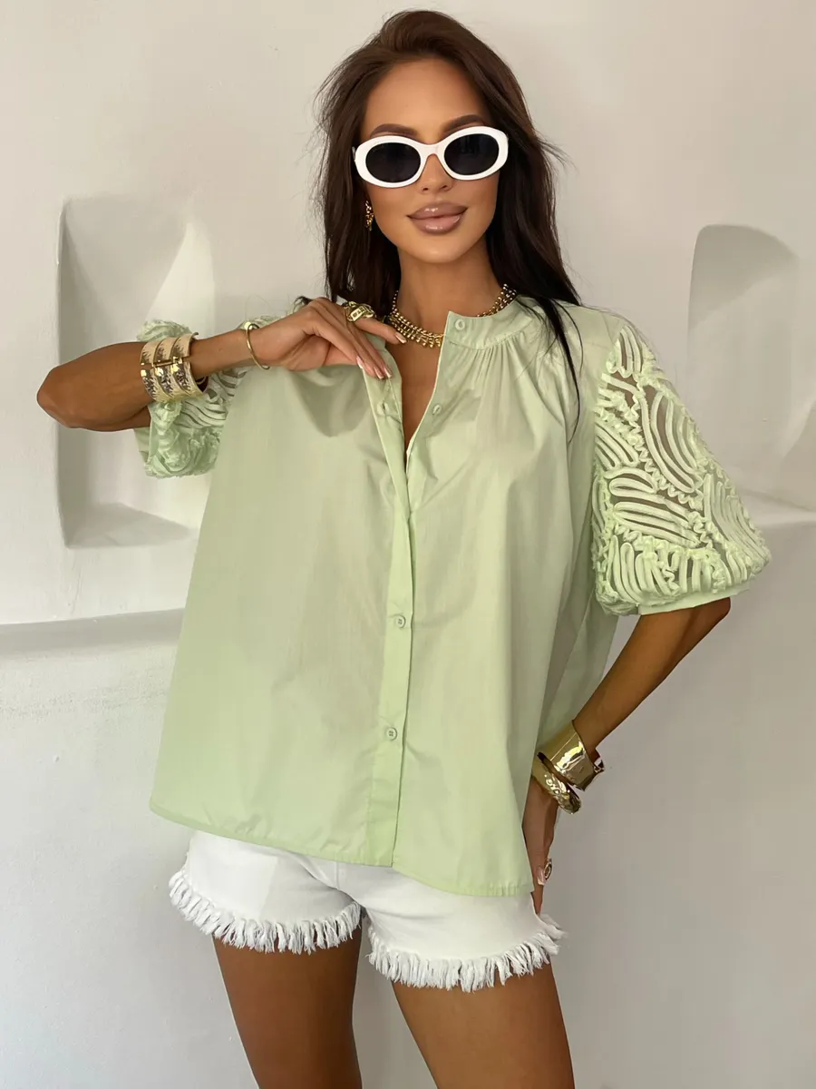 Зеленая блузка нарядная летняя