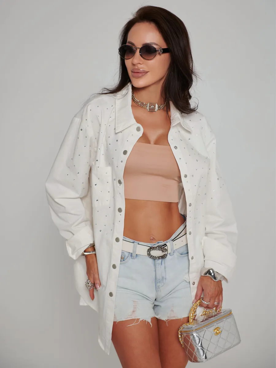 Белая рубашка нарядная джинсовая