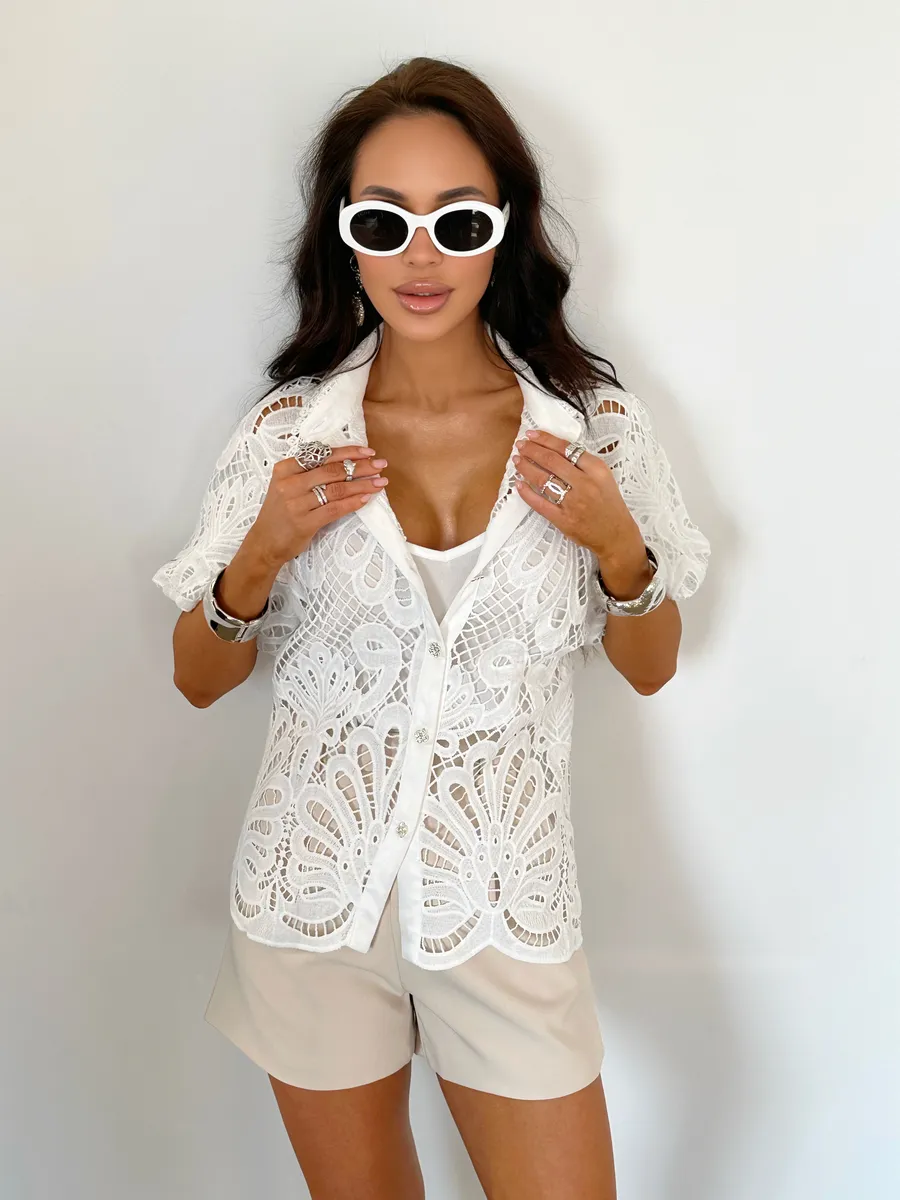 Белая блузка нарядная праздничная