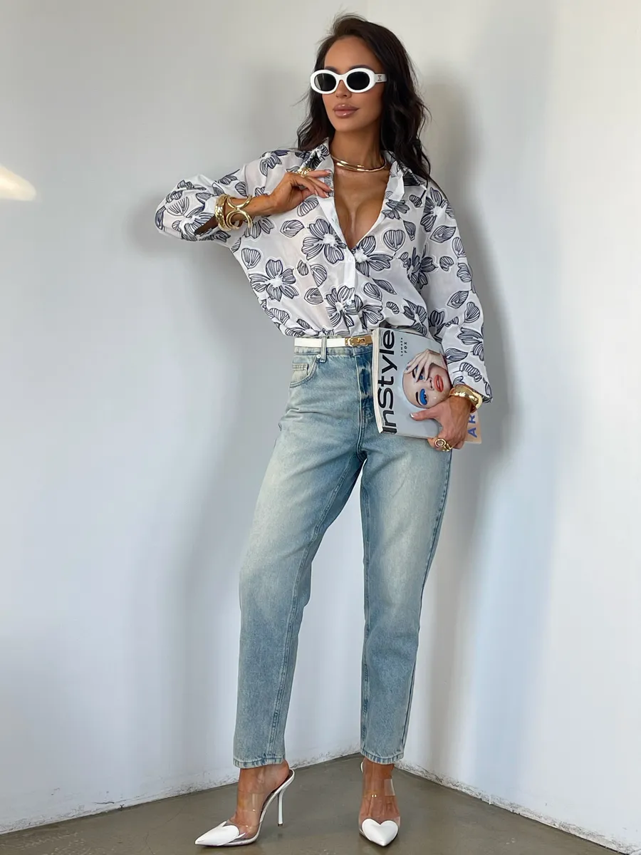 Белая рубашка нарядная летняя