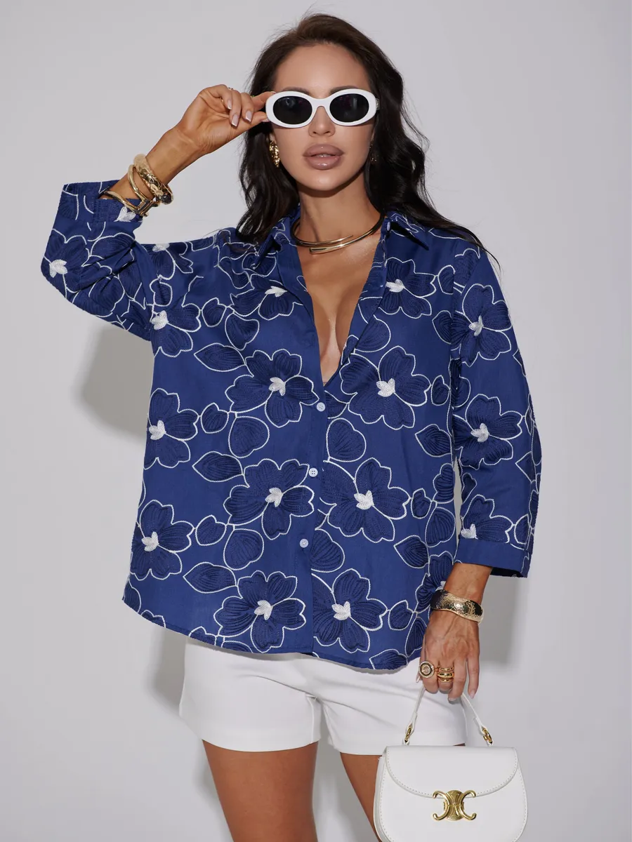 Синяя рубашка нарядная летняя