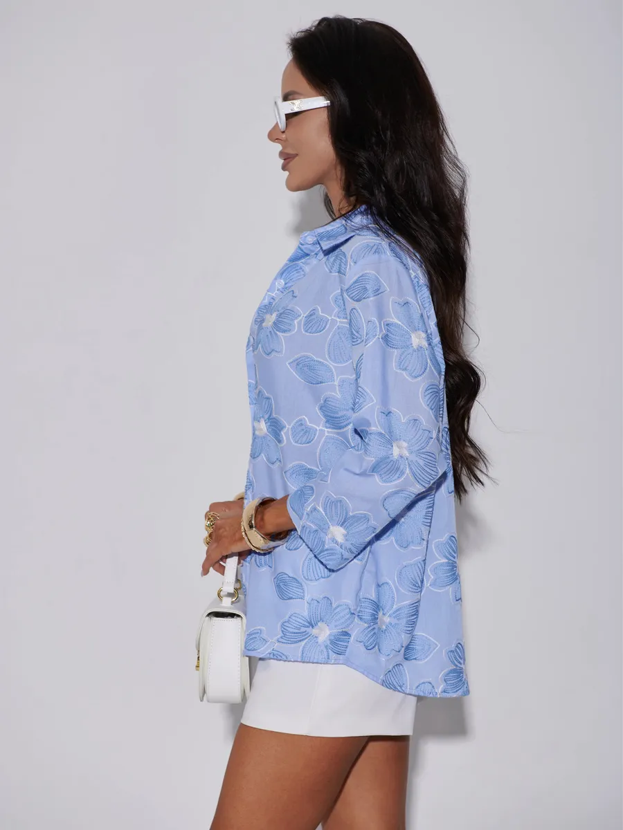 Голубая рубашка нарядная летняя