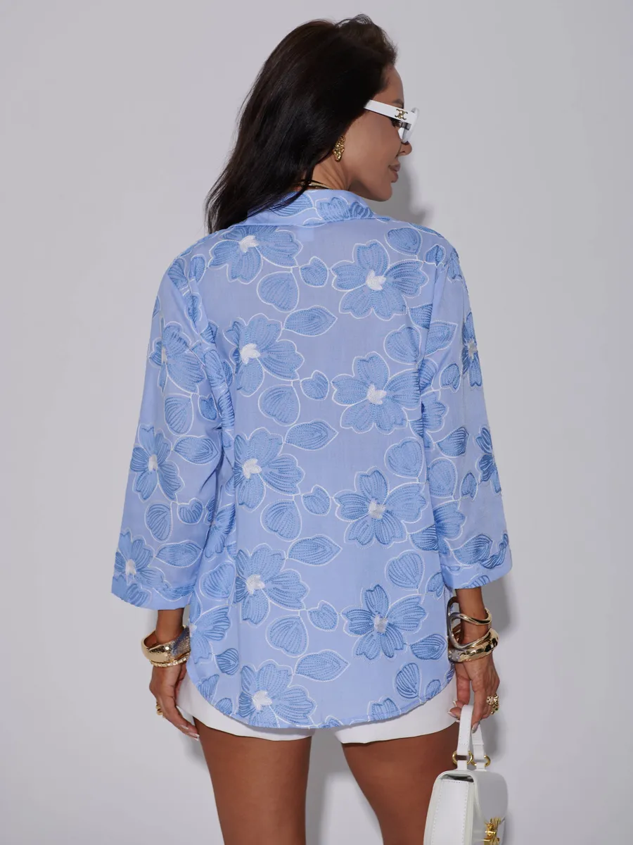 Голубая рубашка нарядная летняя