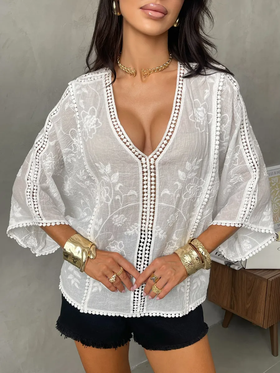 Блузка нарядная летняя